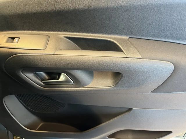 Opel Combo PKW BHDI 100 5-Sitzer