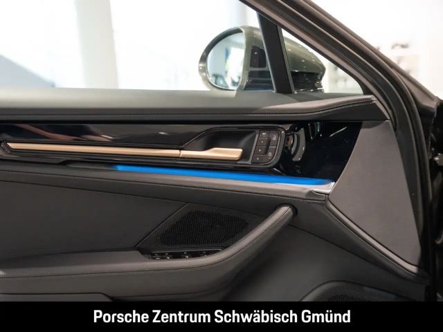 Porsche Panamera 4 E-Hybrid