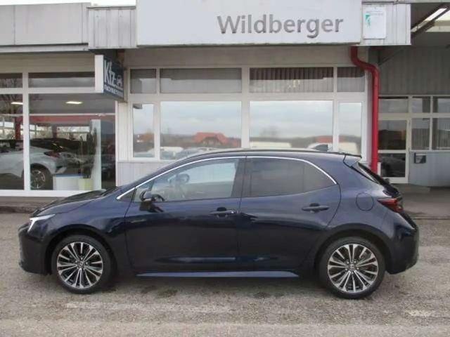 Toyota Corolla Active