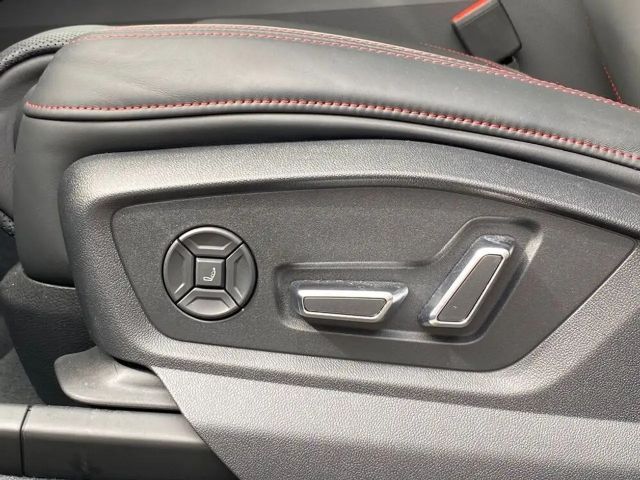 Audi RS Q8 DYNAMIK*ABT*KERAMIK*MATRIX*STHZG*SITZKL*23''