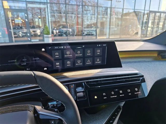 Peugeot E-5008 GT-Line