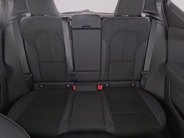 Volvo XC40 Dark Ultra