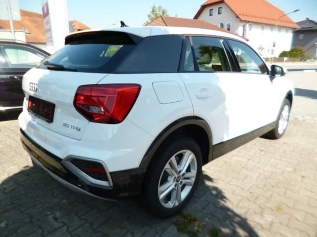 Audi Q2 30 TFSI Advance