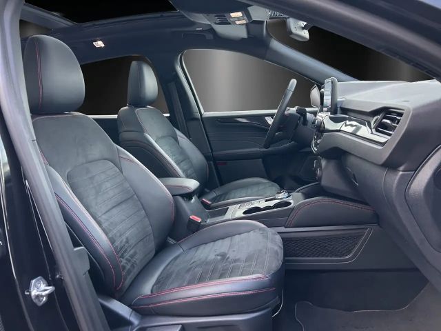 Ford Kuga Plug in Hybrid ST Line X