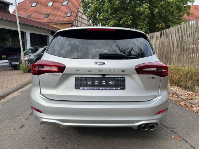 Ford Focus ST Line Wagon