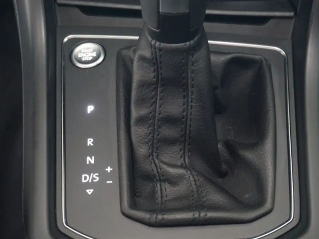 Volkswagen Touran DSG R-Line