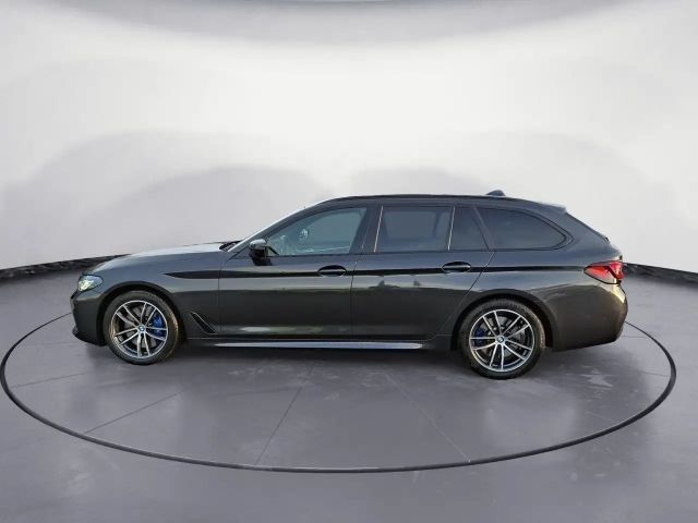 BMW 530 530d M-Sport Touring xDrive
