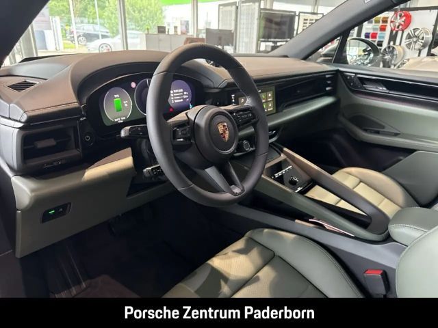 Porsche Macan InnoDrive Head-Up BOSE Luftfederung 22-Zoll