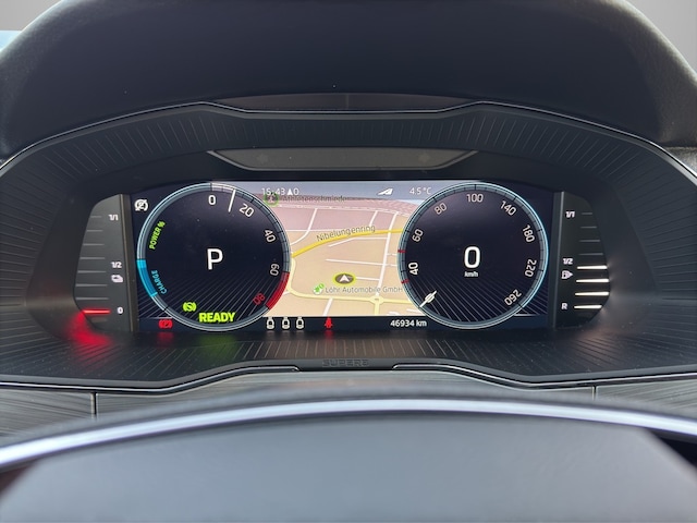 Skoda Superb Ambition Combi iV