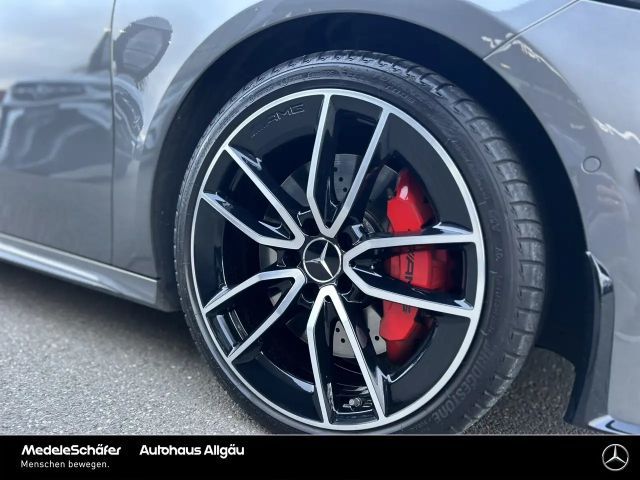Mercedes-Benz A 35 AMG 4MATIC AMG Line