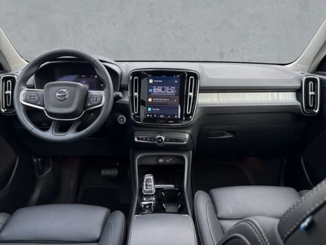 Volvo XC40 Dark Plus