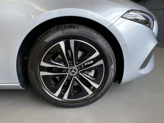 Mercedes-Benz A 180 Progressive