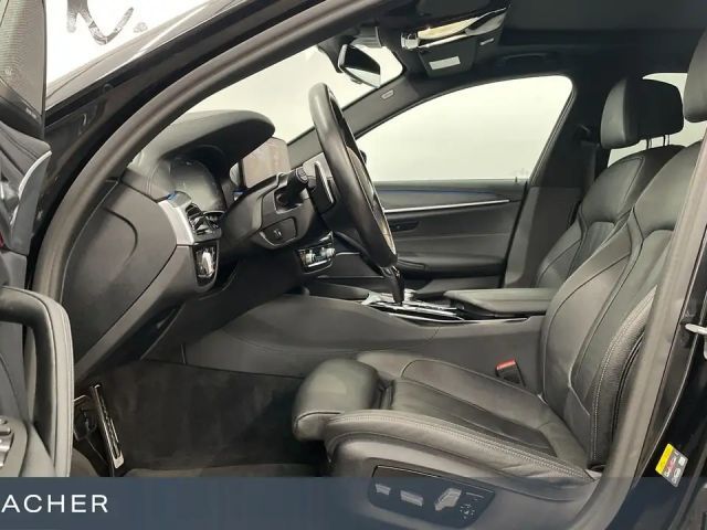 BMW 530 530e M-Sport Touring xDrive