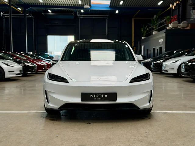 Tesla Model 3 Performance