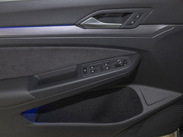 Volkswagen Golf 1.5 eTSI DSG Golf VIII