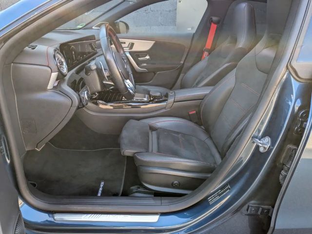 Mercedes-Benz CLA 45 AMG AMG Line