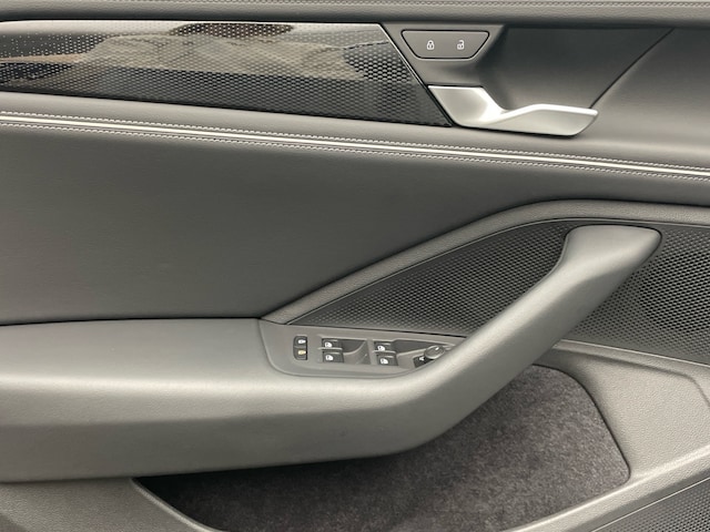 Volkswagen Passat 1.5 eTSI Business DSG