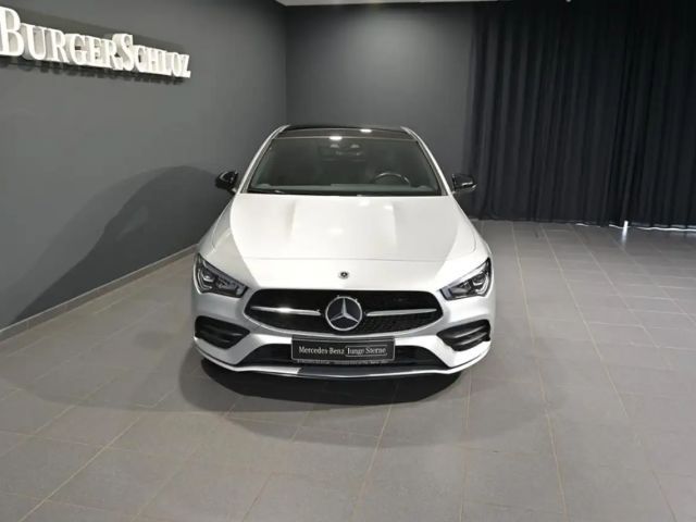 Mercedes-Benz CLA 200 AMG Line CLA 200 d Coupé