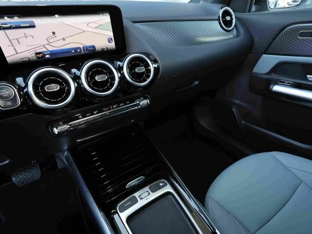 Mercedes-Benz GLA 180 Progressive