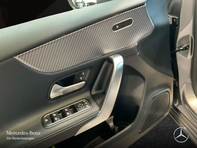 Mercedes-Benz A 220 4MATIC Progressive