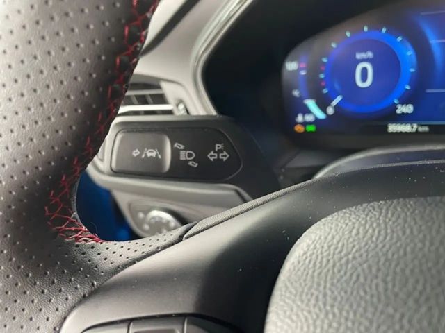 Ford Focus Limited ST Line