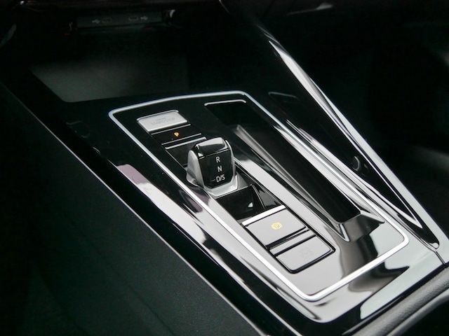 Volkswagen Golf 2.0 TDI DSG Style