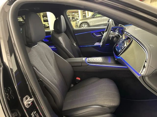 Mercedes-Benz E 220 4MATIC E 220 d Estate