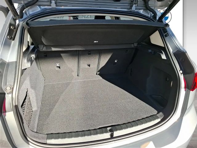 BMW 218 218i Active Tourer Sedan