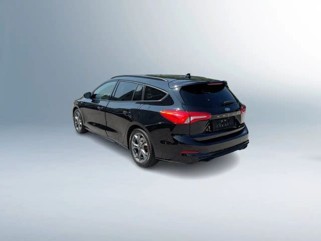 Ford Focus EcoBoost ST Line