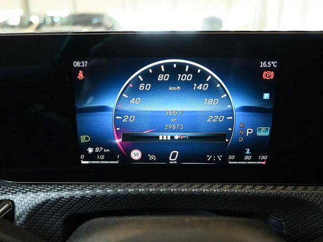 Mercedes-Benz A 180 A 180 d