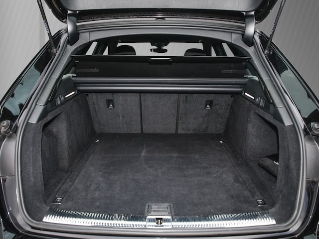 Audi A4 35 TFSI Avant S-Tronic