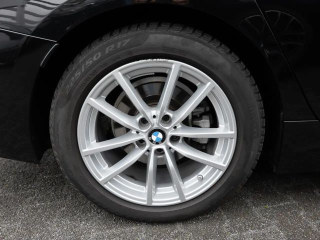 BMW 320 320d M-Sport Touring xDrive