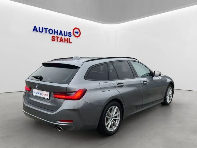 BMW 320 320d Touring xDrive