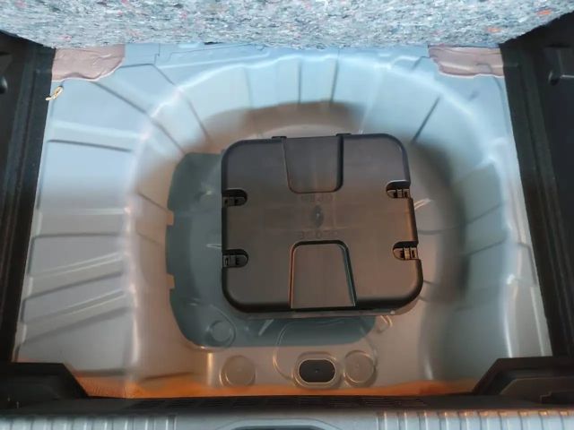 Mitsubishi Colt PLUS 1,0 l T-Benzin,Beheizbares Lenkrad, Sitzheitz