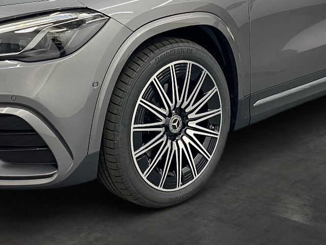 Mercedes-Benz GLA 200 AMG Line