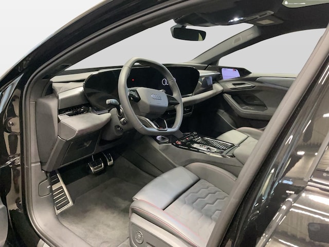 Audi A6 e-tron Avant Quattro