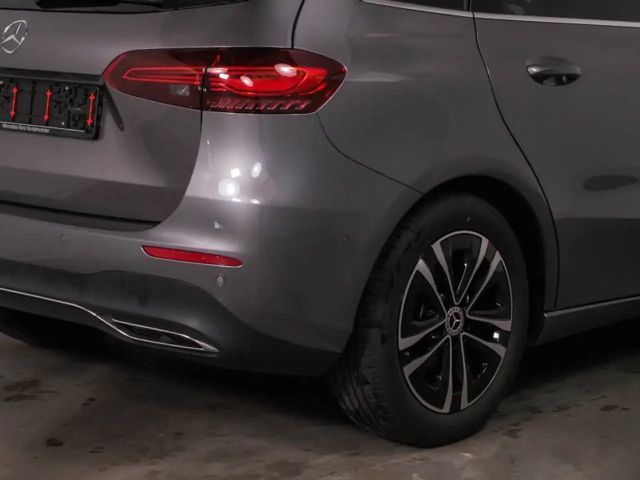 Mercedes-Benz B 180 Progressive