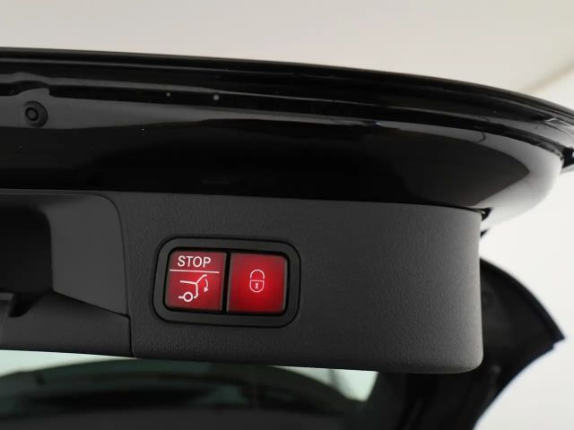 Mercedes-Benz B 220 AMG Line B 220 d