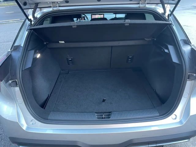 MG MG4 51 kWh 64 kWh EV Luxury