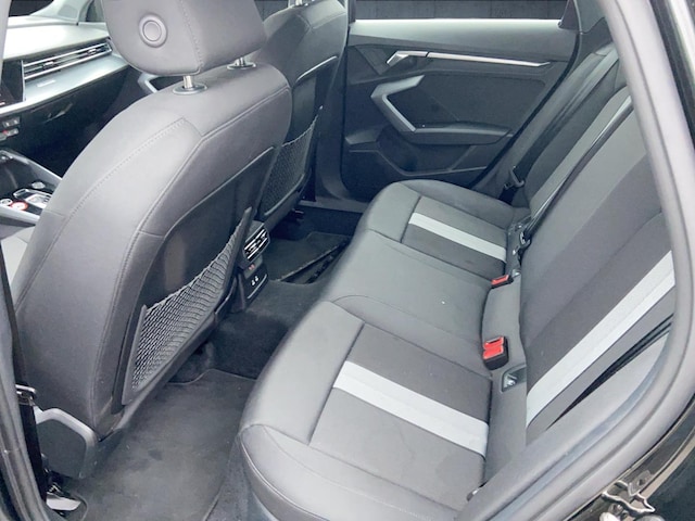 Audi A3 35 TFSI S-Tronic Sedan