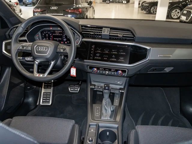 Audi Q3 35 TFSI S-Line