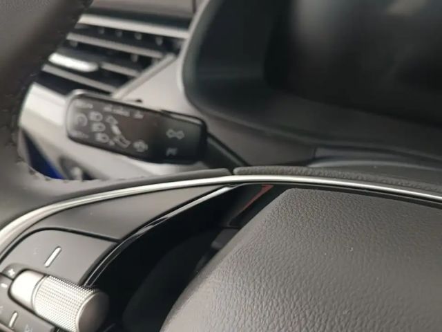 Skoda Kamiq Essence TSI