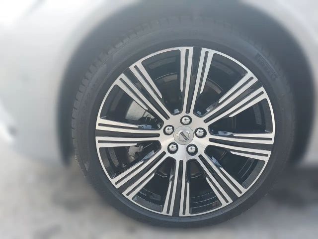 Volvo S90 AWD Recharge T8