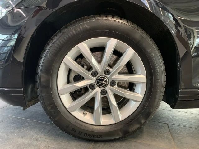 Volkswagen Passat 1.5 TSI Business DSG Variant