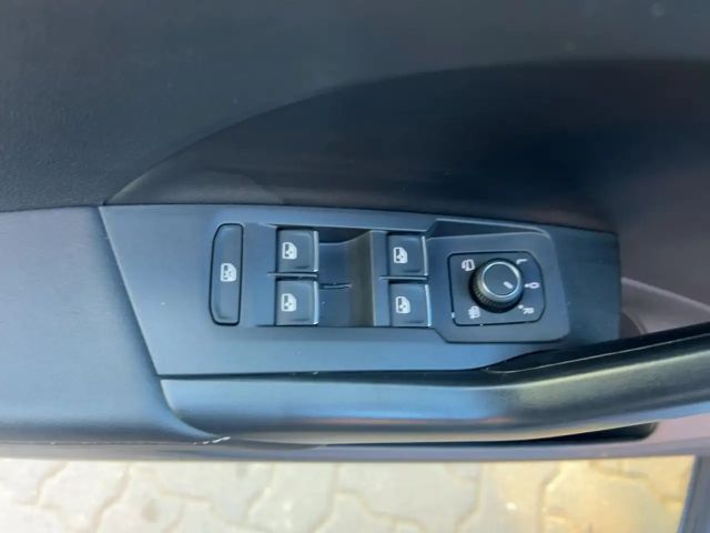 Volkswagen T-Cross 1.0 TSI DSG