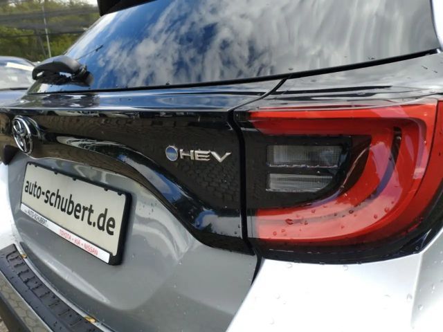 Toyota Yaris 1,5l Teamplayer LED Sitzheizung vorn Lenkradheizun