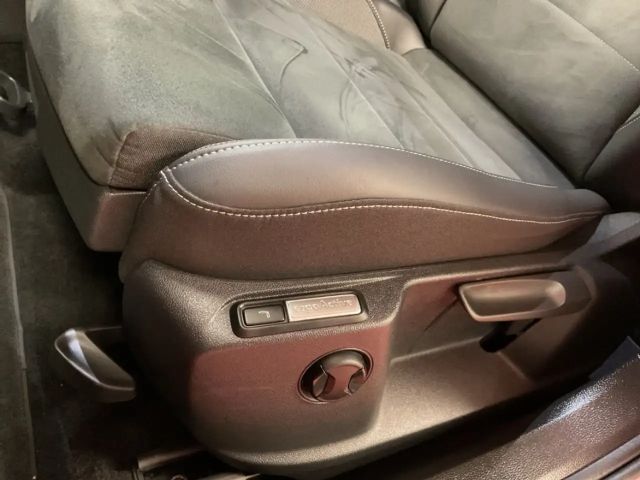 Volkswagen T-Roc 1.5 TSI DSG Style