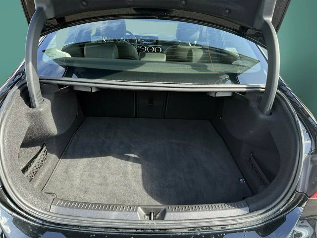 Mercedes-Benz A 200 Progressive