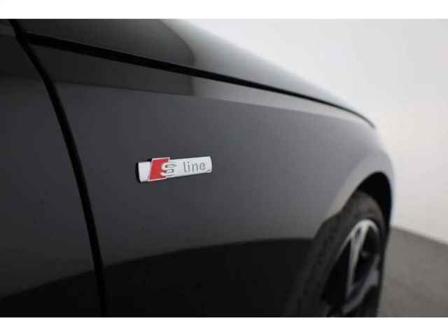Audi A4 40 TFSI Avant Competition S-Line