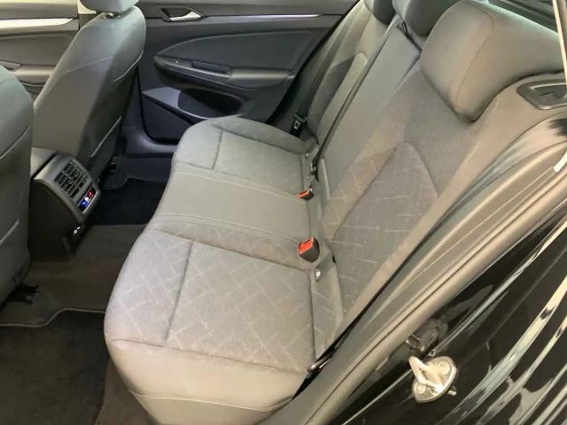 Volkswagen Golf DSG Golf VIII Life Variant